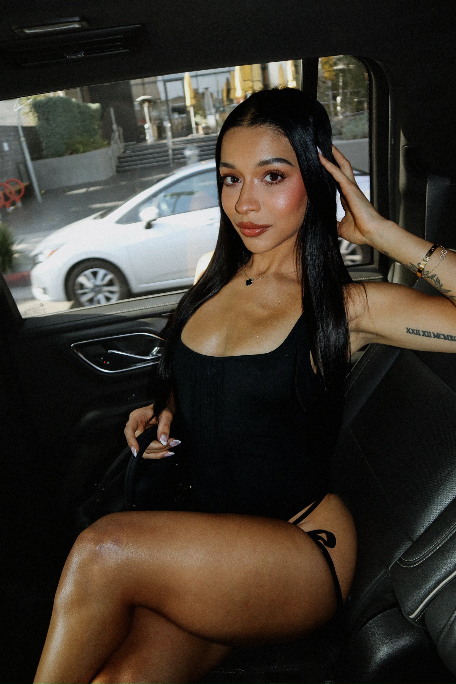 Dalia One Piece (Black)